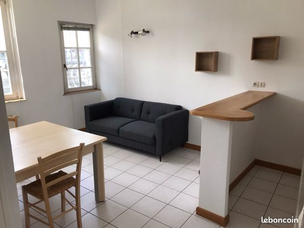 Loue appartement meublé