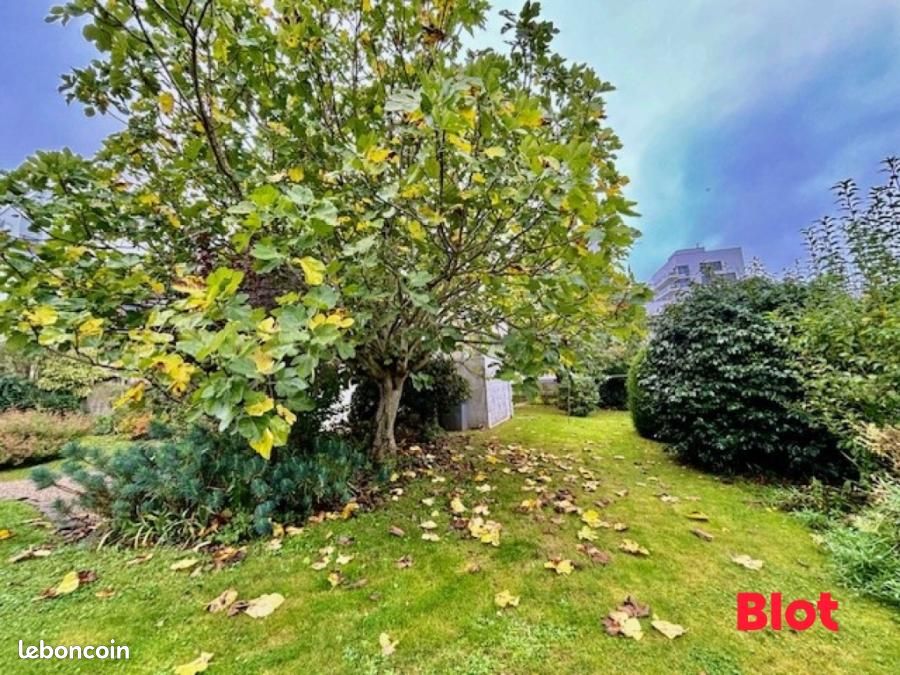 Maison 6 pièces 120 m² · à Rennes · 120 m² · 677 000 €