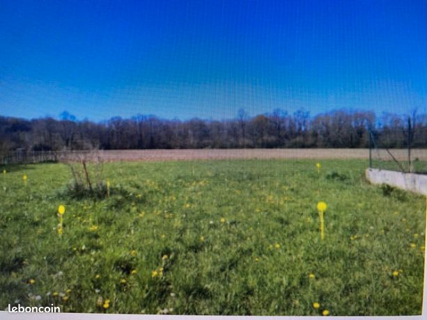 Terrain 1 399 m² Barzun