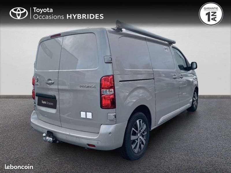 Toyota PROACE Medium 2.0 D-4D 180 Business BVA MY20 (image 18)