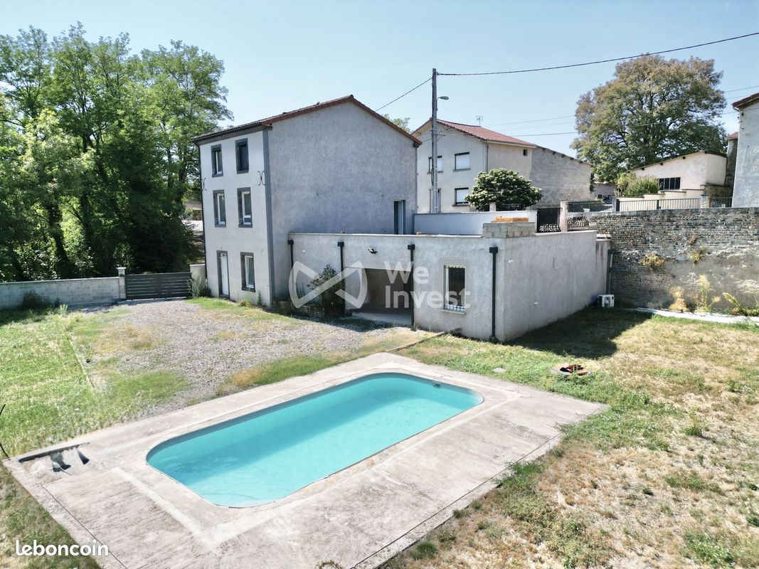 Maison 5 pièces 140 m² · à Joze · 140 m² · 343 900 €