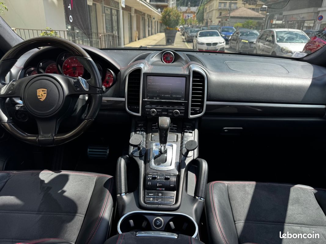 PORSCHE CAYENNE 4.8 V8 GTS Tiptronic S (image 13)