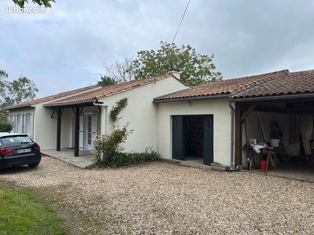 Maison 5 pièces 100 m² · à Monthoiron · 100 m² · 861 €/mois