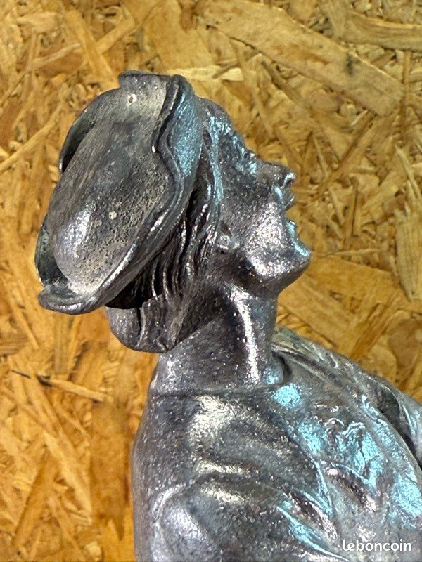 Sculpture ancienne en bronze – Alfred Barye (1839-1882) – Personnage Renaissance souriant (image 11)
