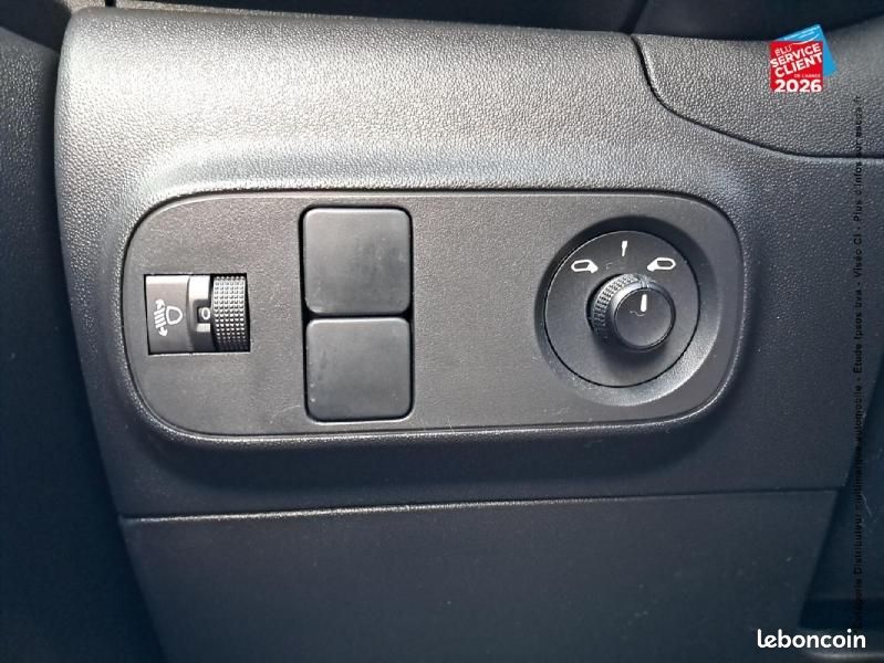 Citroen C3 1.5 BlueHDi 100ch S&S PLUS (image 26)