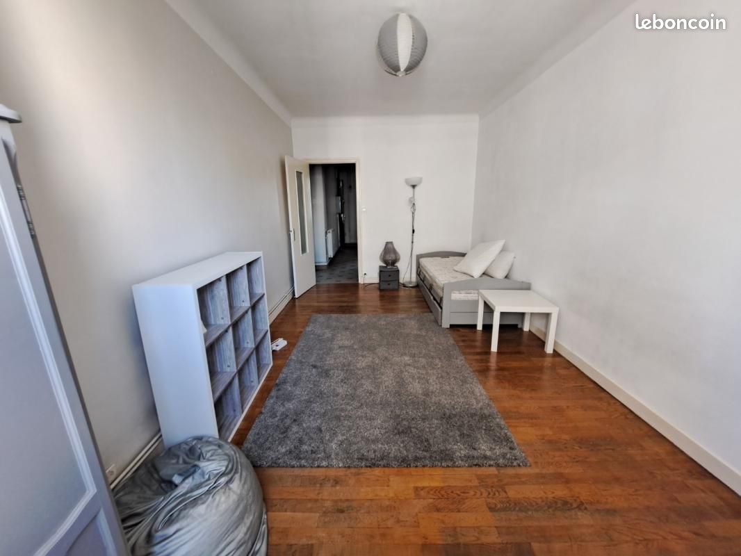 Appartement 2 pièces 56 m² · à Grenoble · 56 m² · 640 €