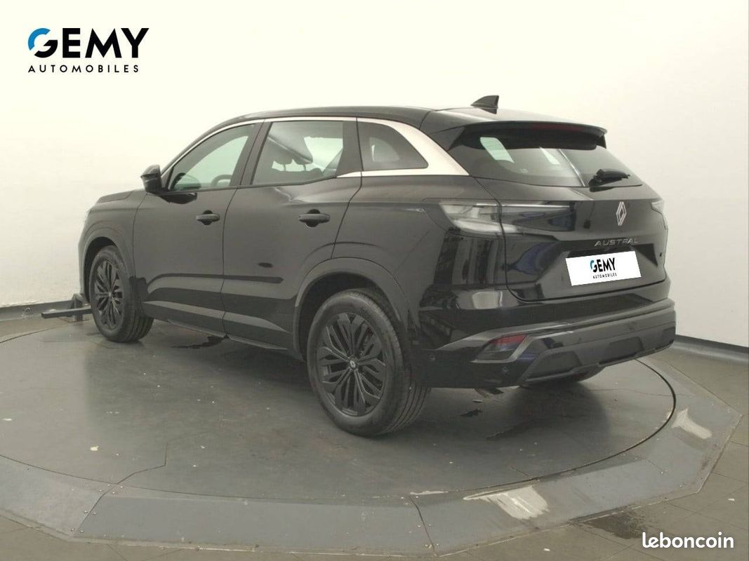 RENAULT Austral full hybrid E-Tech 200 ch Evolution (image 7)
