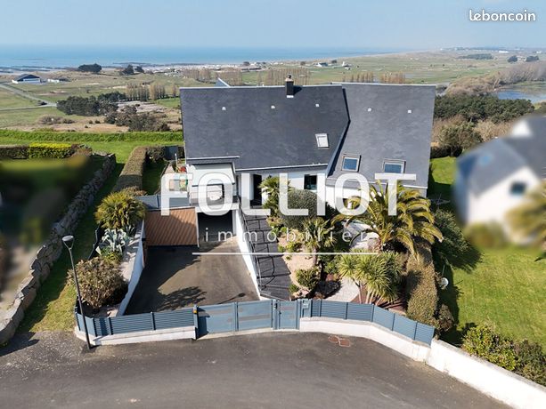 Maison 10 pièces 215 m²
