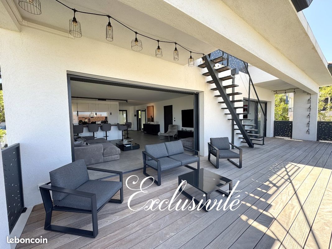 Appartement 4 pièces 118 m² · à Six-Fours-les-Plages · 118 m² · 1 295 000 €