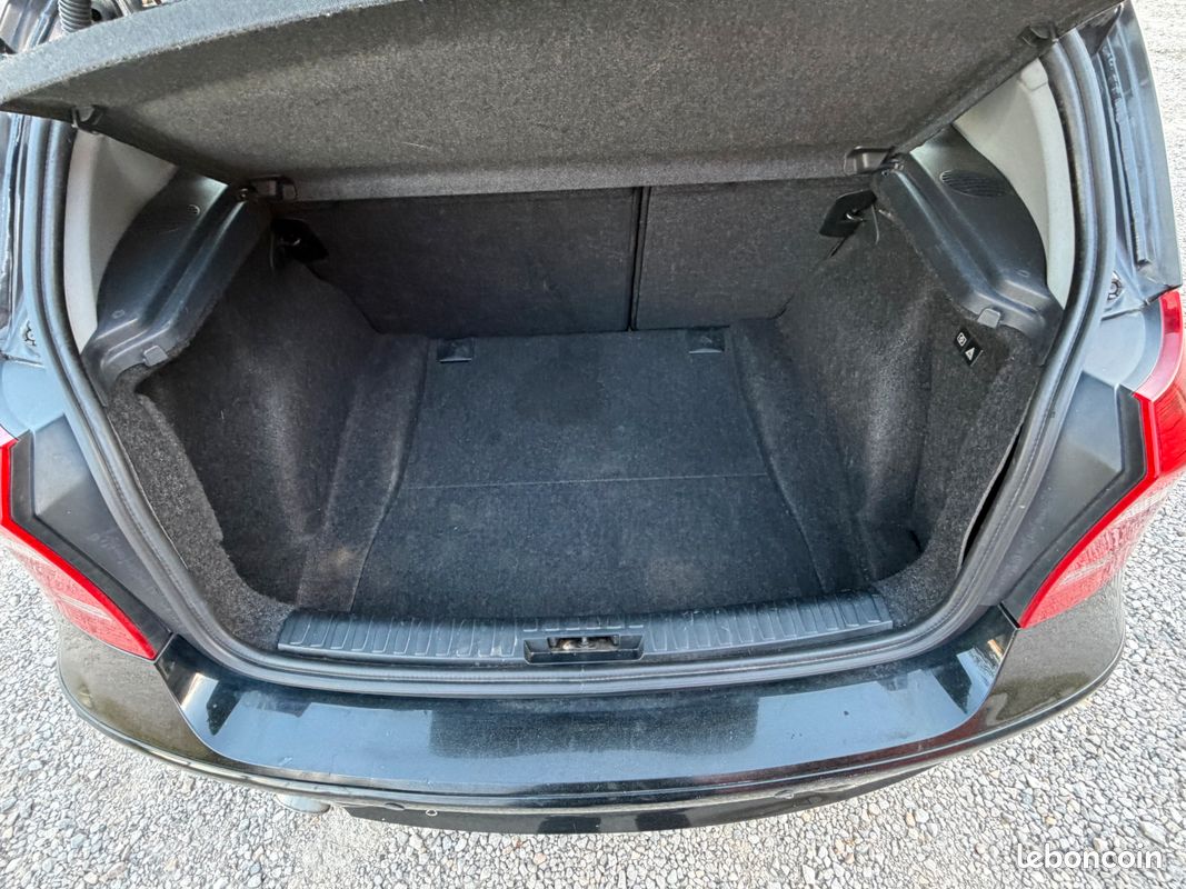 Bmw SERIE 1 118D 143CH (image 14)