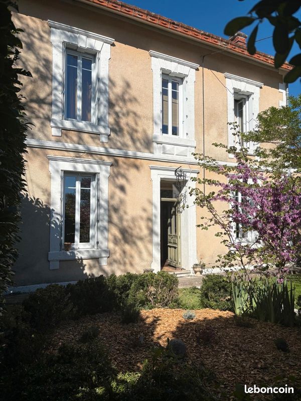 Maison 7 pièces 170 m² · à Ribérac · 170 m² · 350 000 €