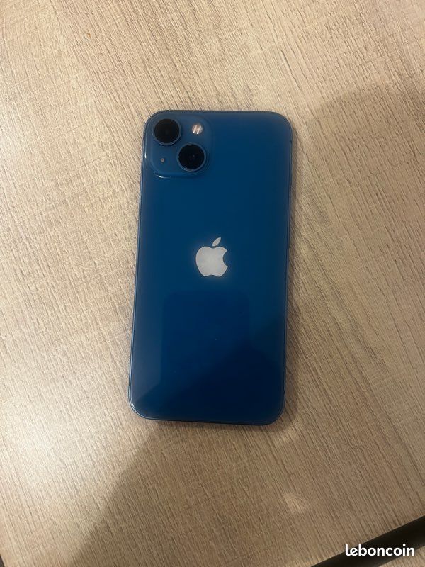 IPhone 13 (image 2)