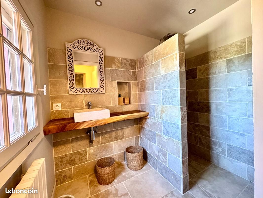Villa 9 pièces 285 m² (image 14)
