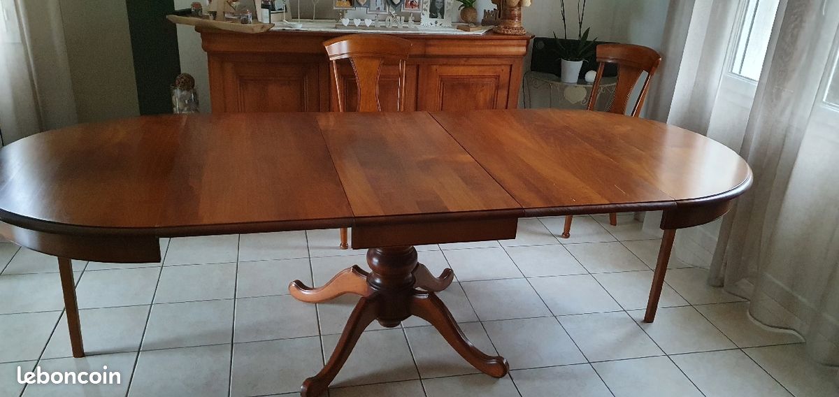 Table en merisier massif + 4 chaises (image 2)
