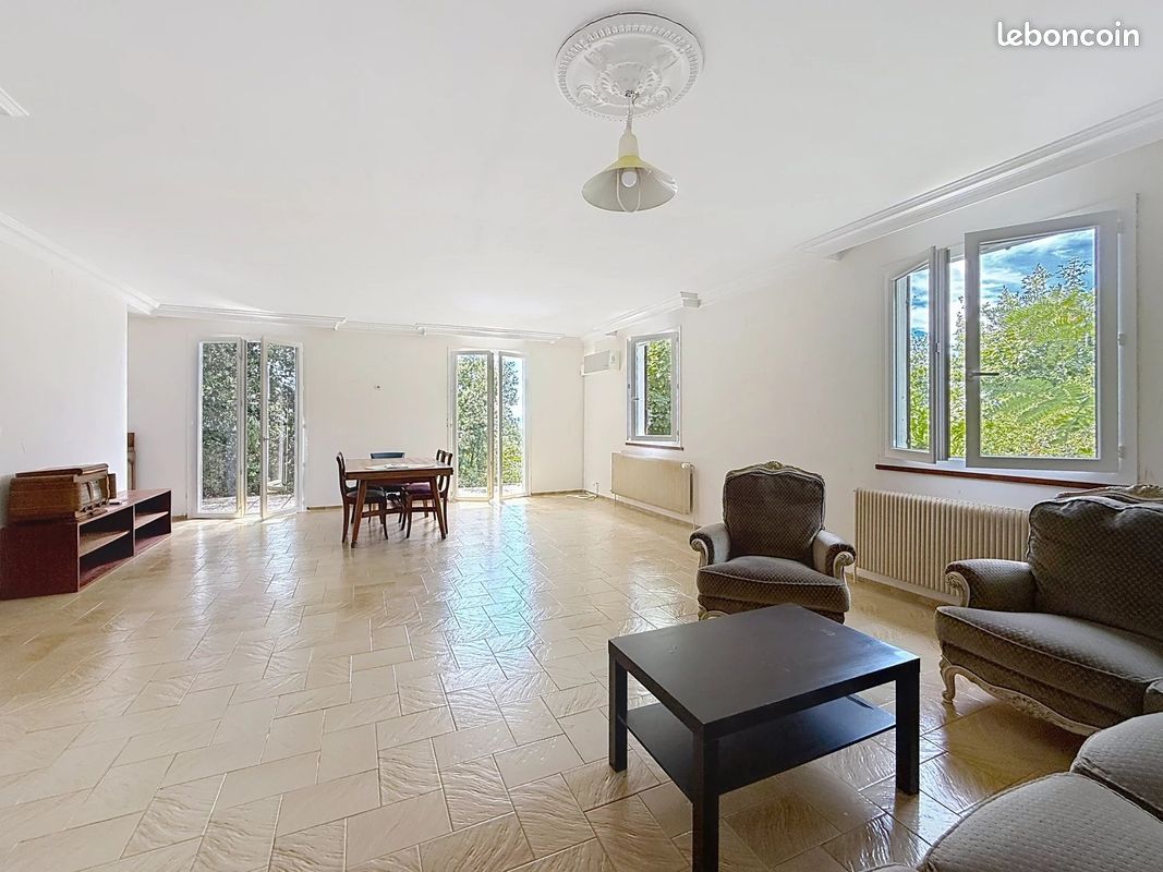 Appartement a louer rillieux-la-pape - 6 pièce(s) - 176 m2 - Surfyn