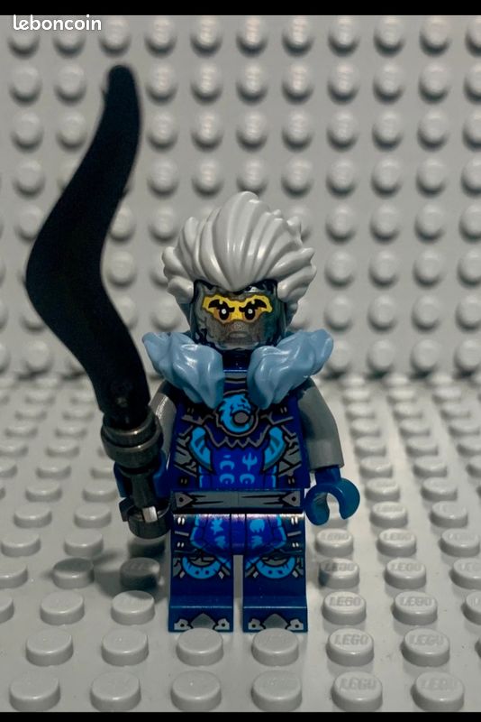 Lego Minifigure Ninjago Cinder (image 1)