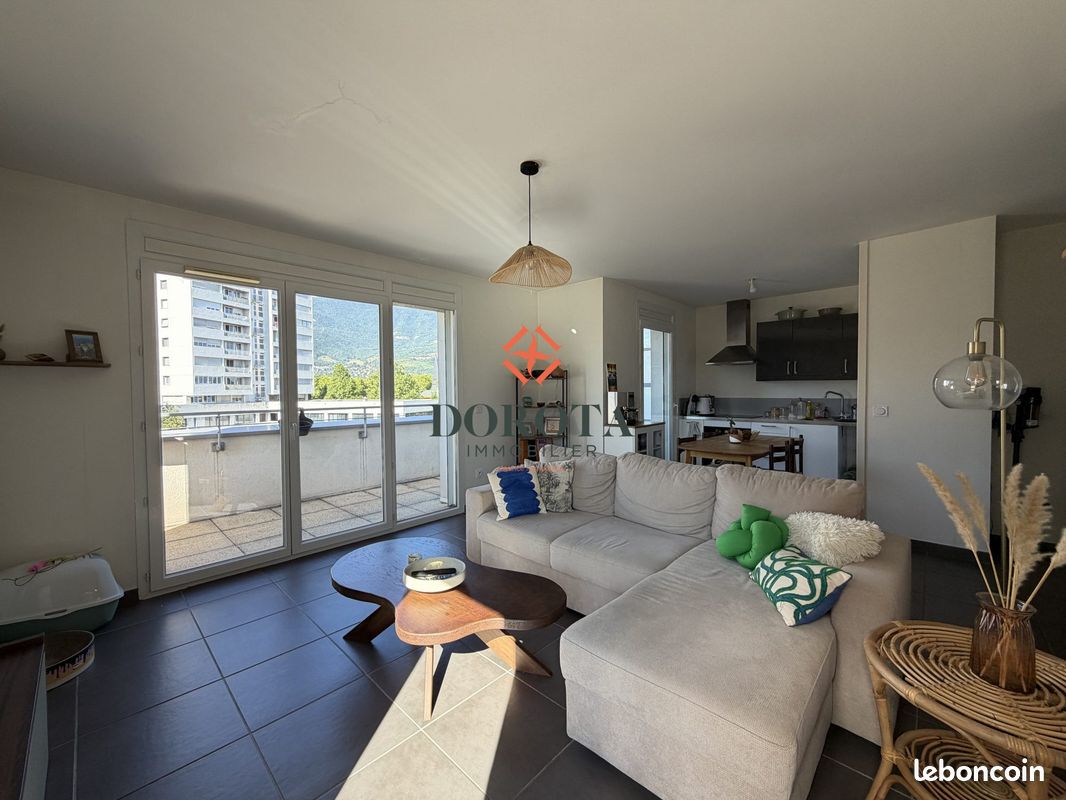 Appartement 2 pièces 49 m² · à Grenoble · 49 m² · 167 000 €