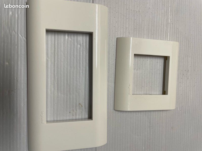 Lot de prises et interrupteurs Legrand (image 2)