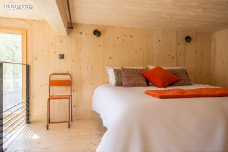 Location vacances, business & co « Refuges en ville - Rêverie » (image 9)