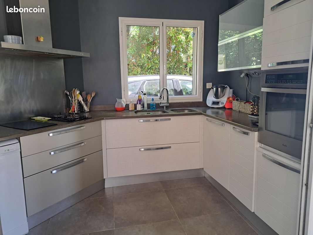 Villa familiale avec jardin et piscine | Rochefort-du-Gard | 155 m² (image 9)