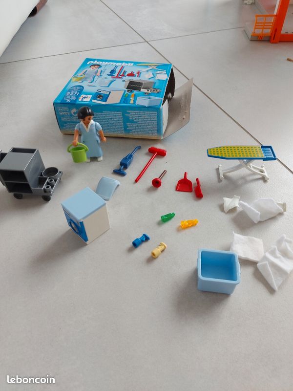 Femme de service playmobil Jeux Jouets