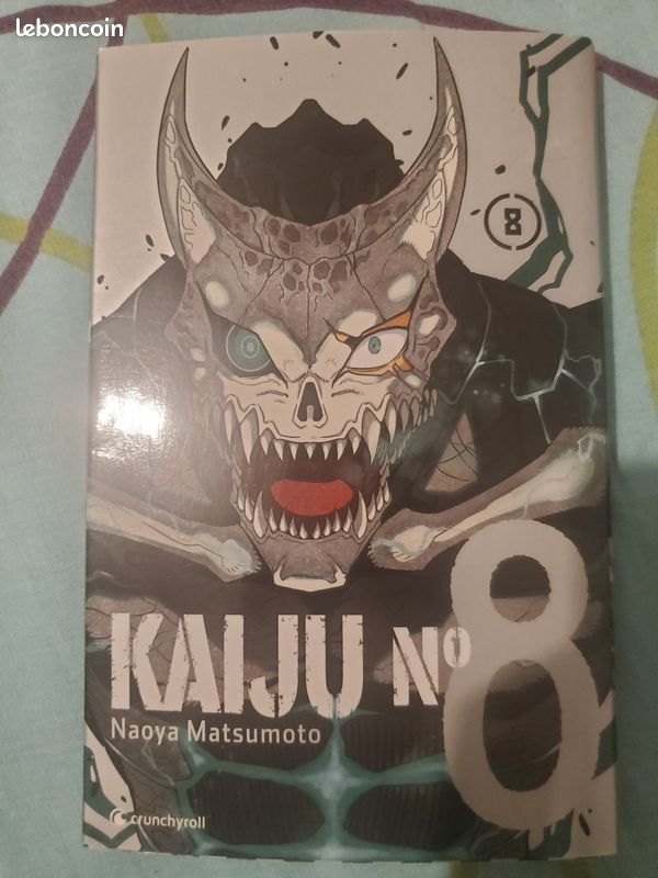 Collection de livre kaiju (image 6)