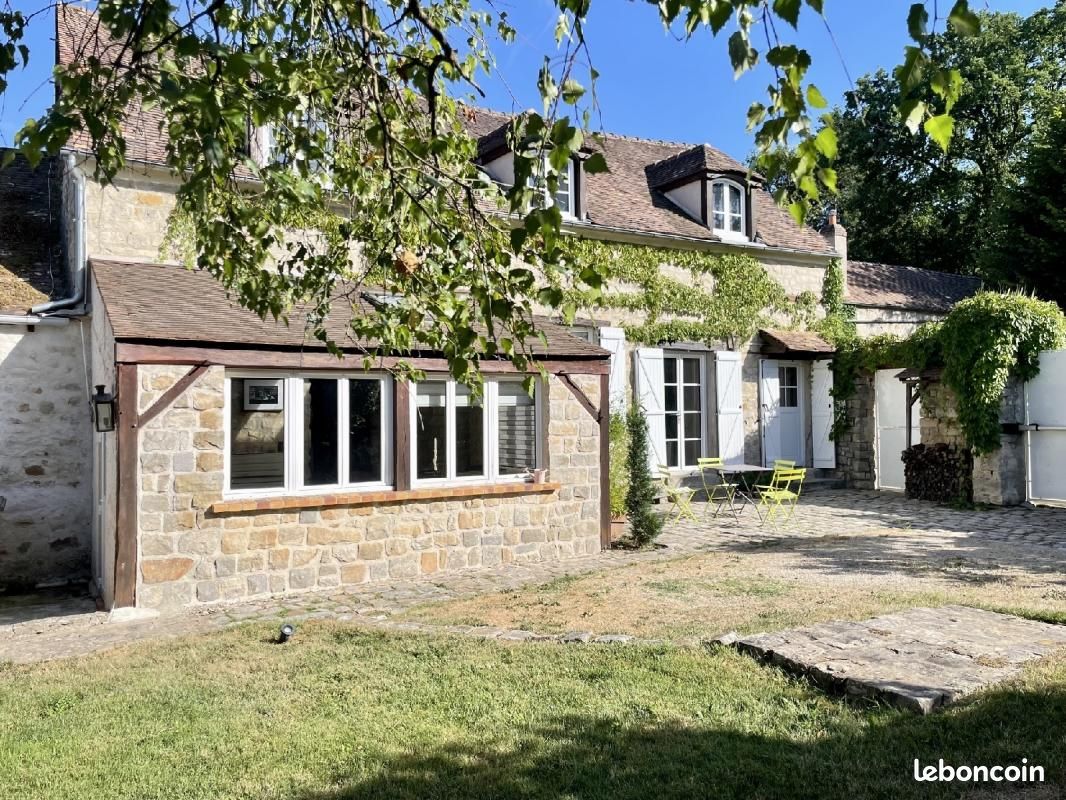 Maison 6 pièces 132 m² · à Noisy-sur-École · 132 m² · 570 000 €