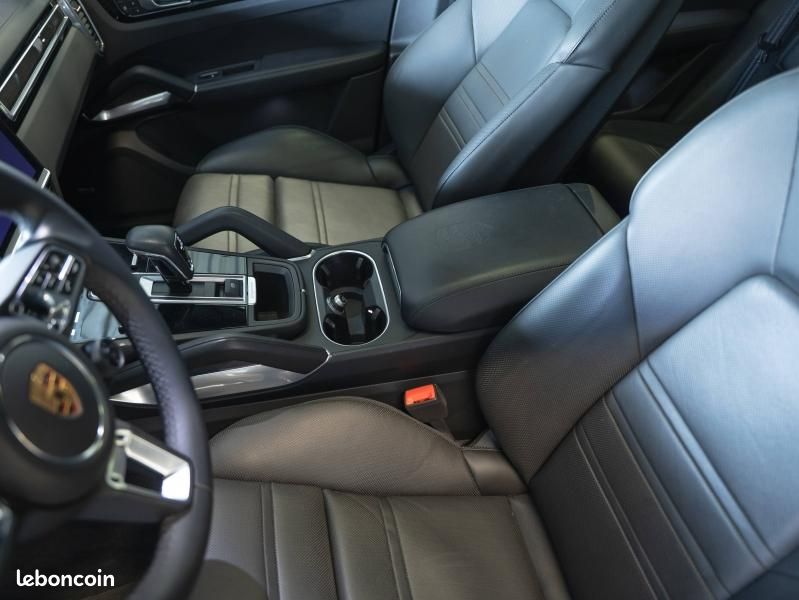 Porsche Cayenne Coupé 4.0 V8 680ch Turbo S E-Hybrid (image 25)