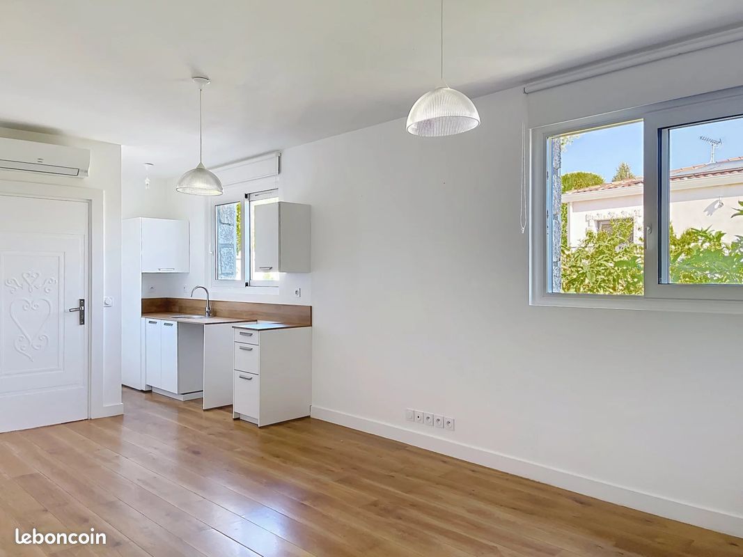 Appartement 1 pièce 31 m² · à Nice · 31 m² · 215 000 €