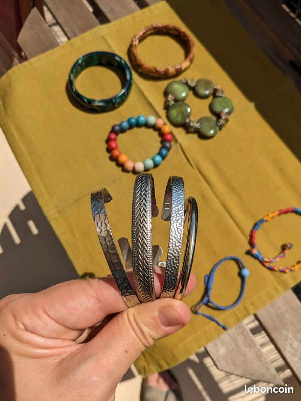 Lot de bracelets (image 5)