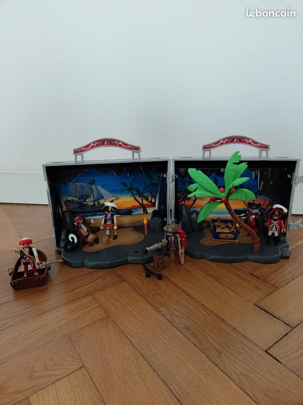 Valise Ile aux pirates playmobil 5347 (image 1)
