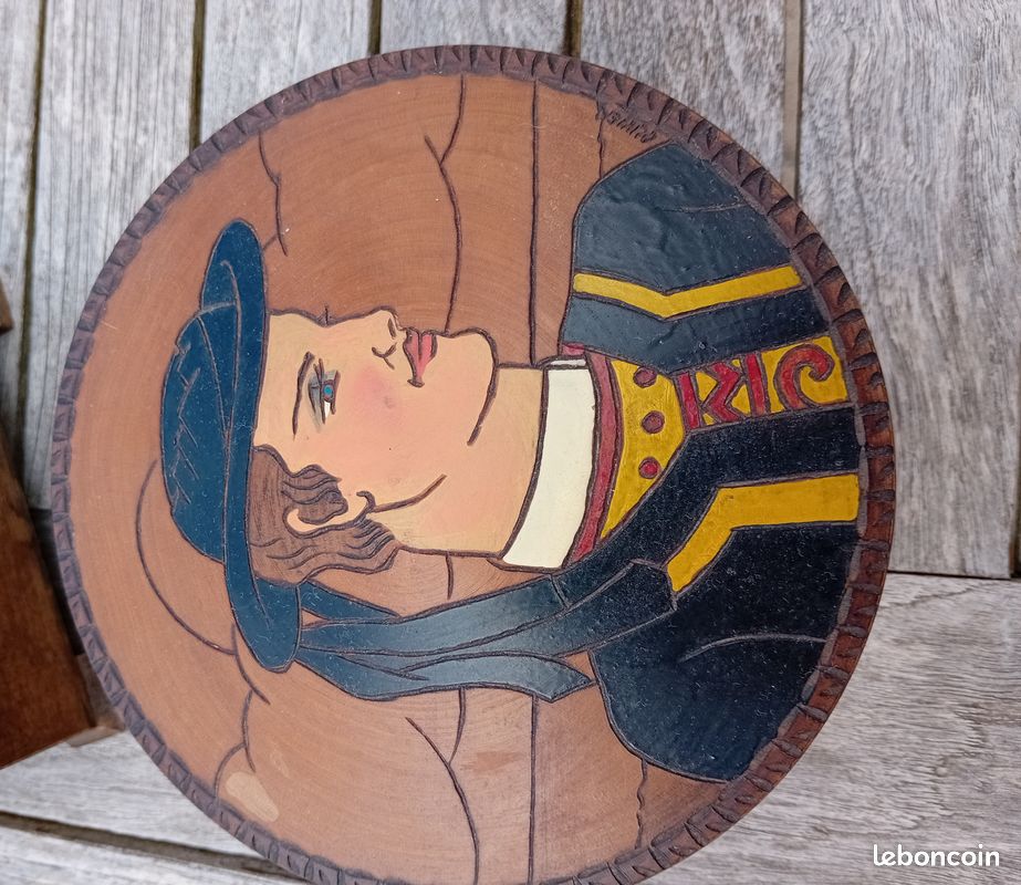 Souvenirs bretons en bois (image 2)
