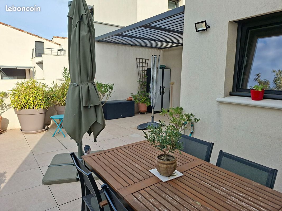 Appartement 3 pièces 75 m² · à L'Isle-sur-la-Sorgue · 75 m² · 945 €/mois