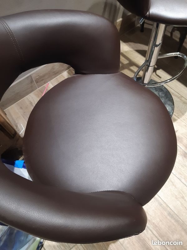 Tabouret de bar (image 3)