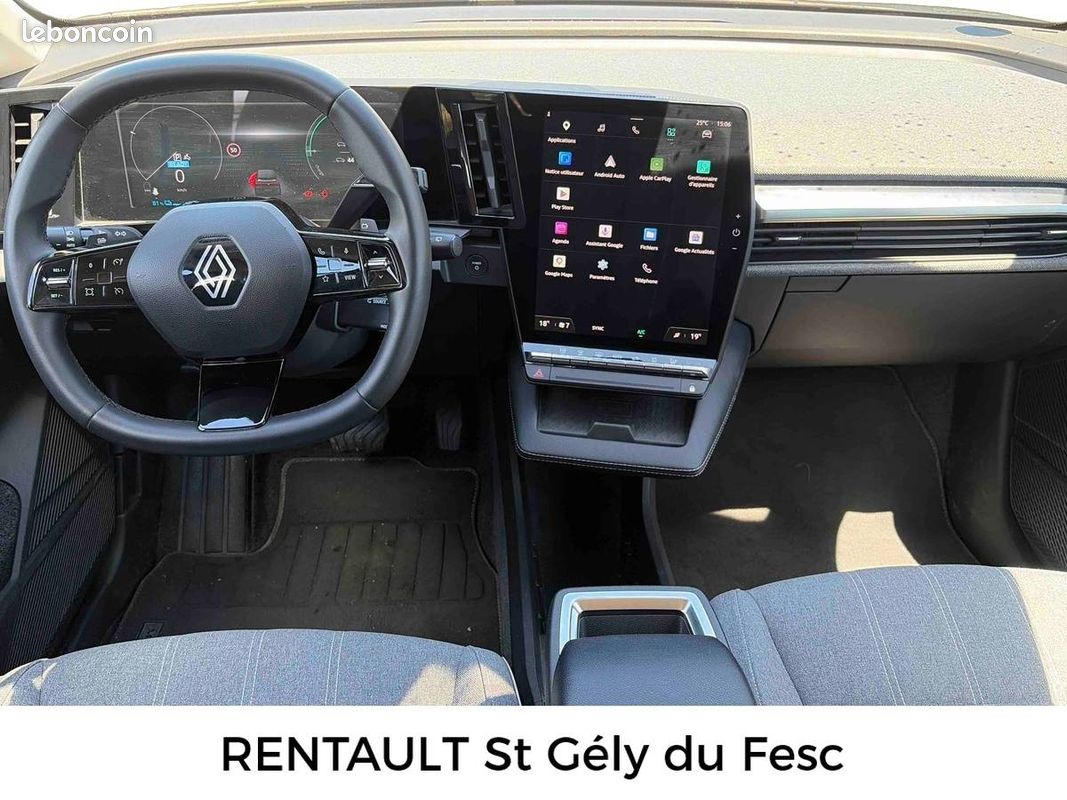 RENAULT Megane E-Tech EV60 130ch super charge Evolution ER (image 6)