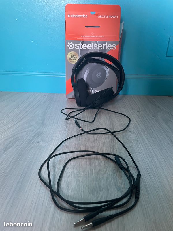 Casque steelseries arctis nova 1 (image 1)