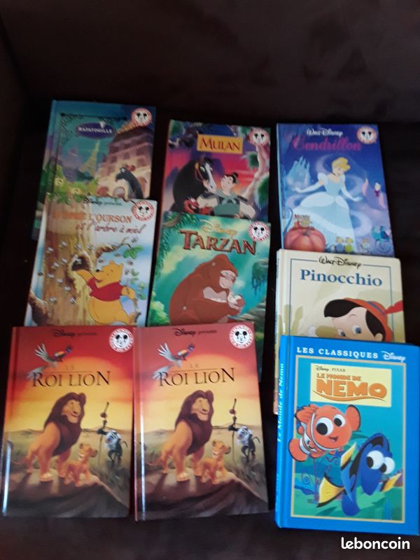 9 Livres Disney (image 1)