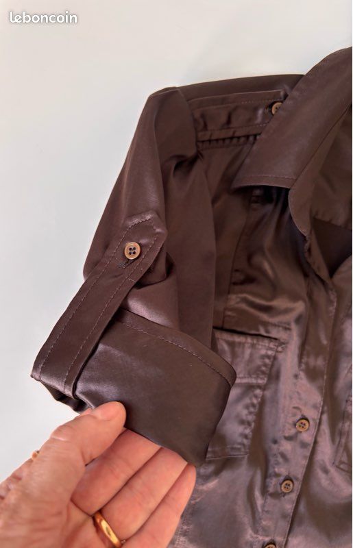 Chemise marron satinée à manche courte cintré style western (image 4)