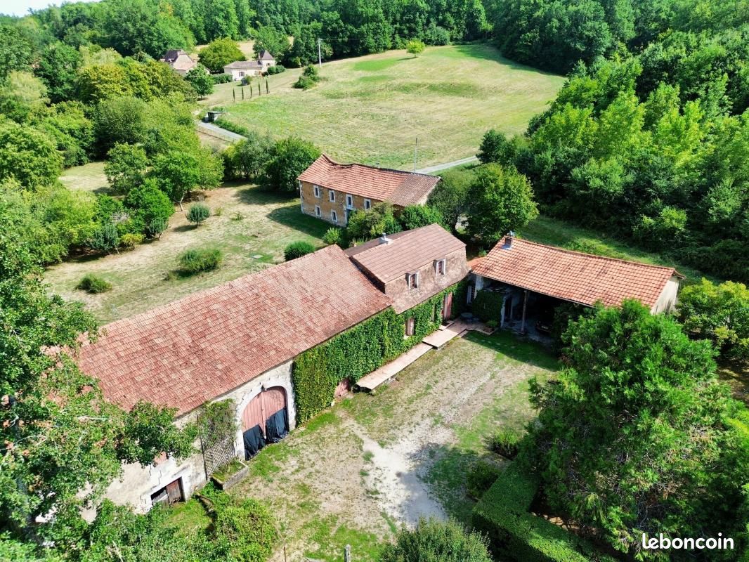 Maison 3 pièces 147 m² · à Vergt · 147 m² · 228 900 €