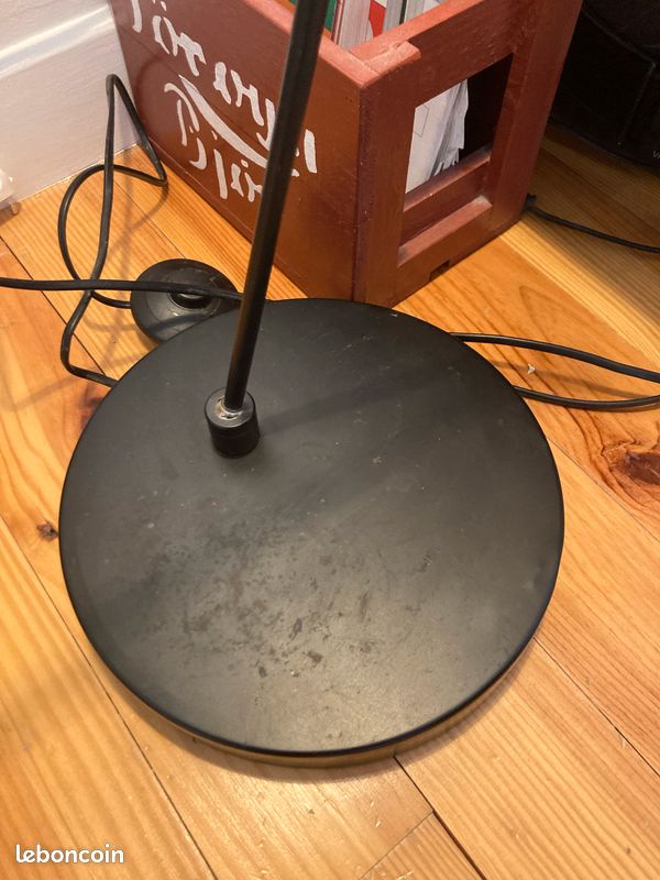 Lampadaire Habitat "Bobby" noir (image 2)