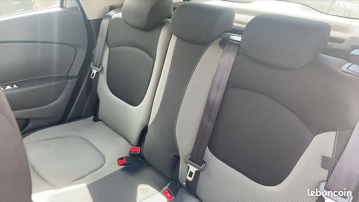 Renault Captur 0.9 TCe 90 Energy Business (image 9)