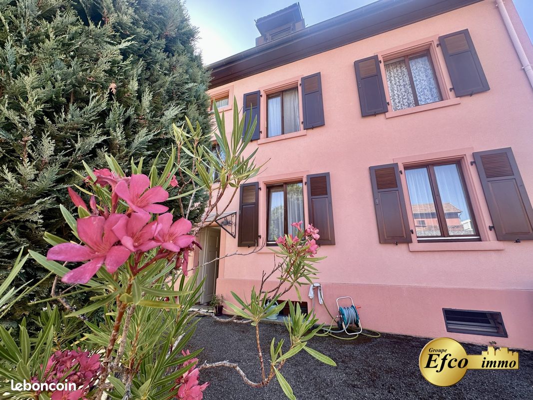 Maison 6 pièces 189 m² · à Saint-Louis · 189 m² · 399 000 €