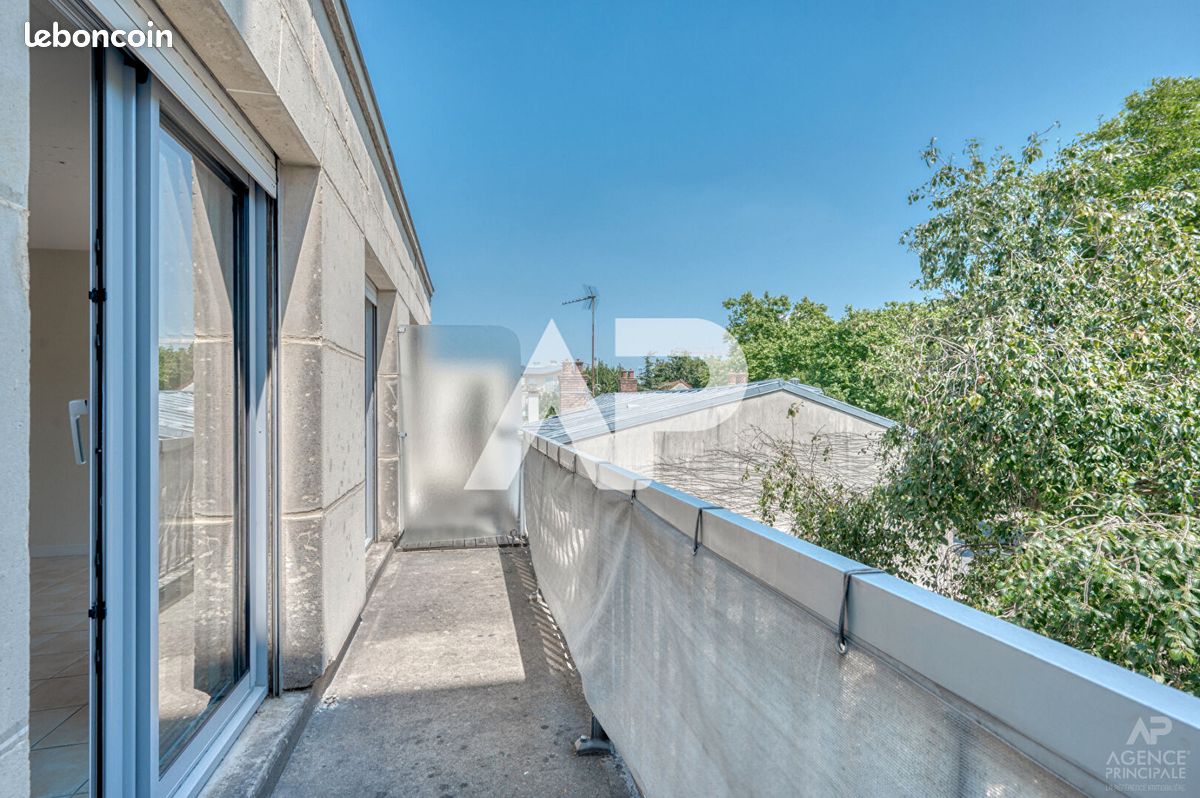 Appartement 3 pièces 70 m² · à Rueil-Malmaison · 70 m² · 379 000 €
