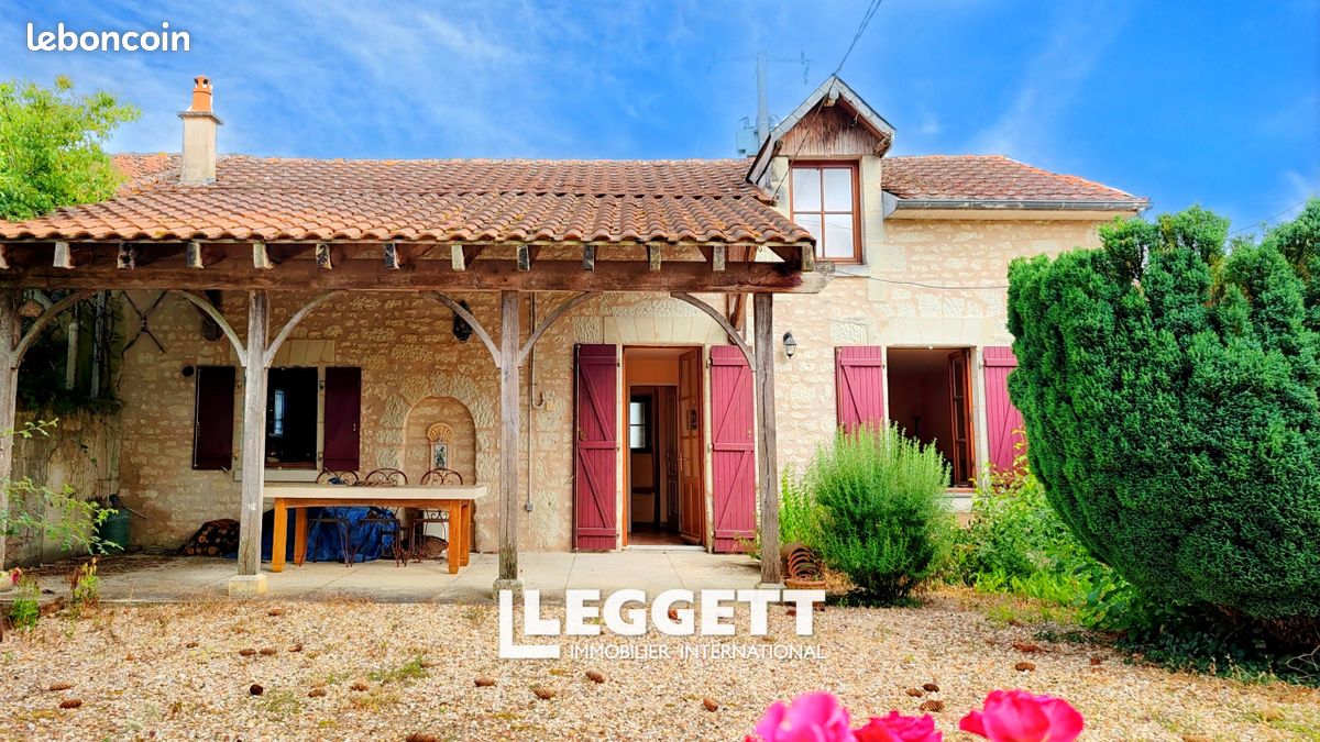 Maison 2 pièces 67 m² · à Savigny-sous-Faye · 67 m² · 110 000 €