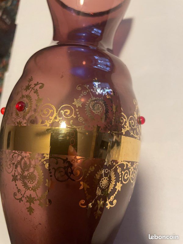 Vase couleur prune/aubergine et or et rouge (image 2)