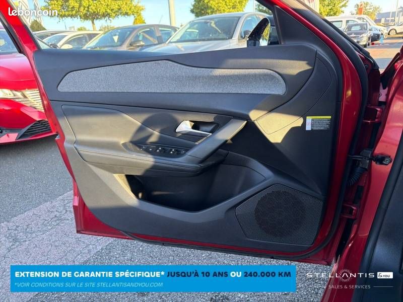 Peugeot 308 BlueHDi 130ch S&S EAT8 Allure Pack (image 23)