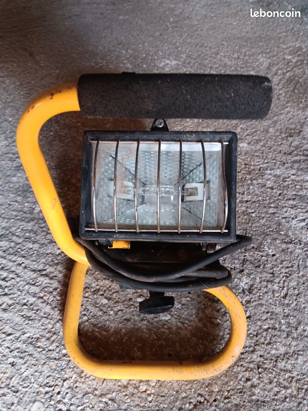 Mini projecteur halogène de chantier (image 1)