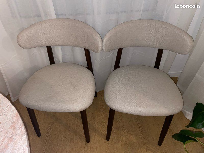 2 chaises beige taupe et noyer – neuves (image 1)