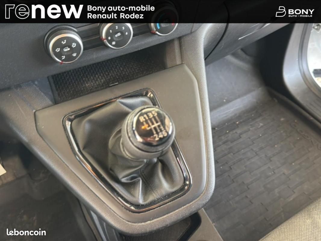 Renault Kangoo Van TCE 100 GRAND CONFORT - 22 (image 16)