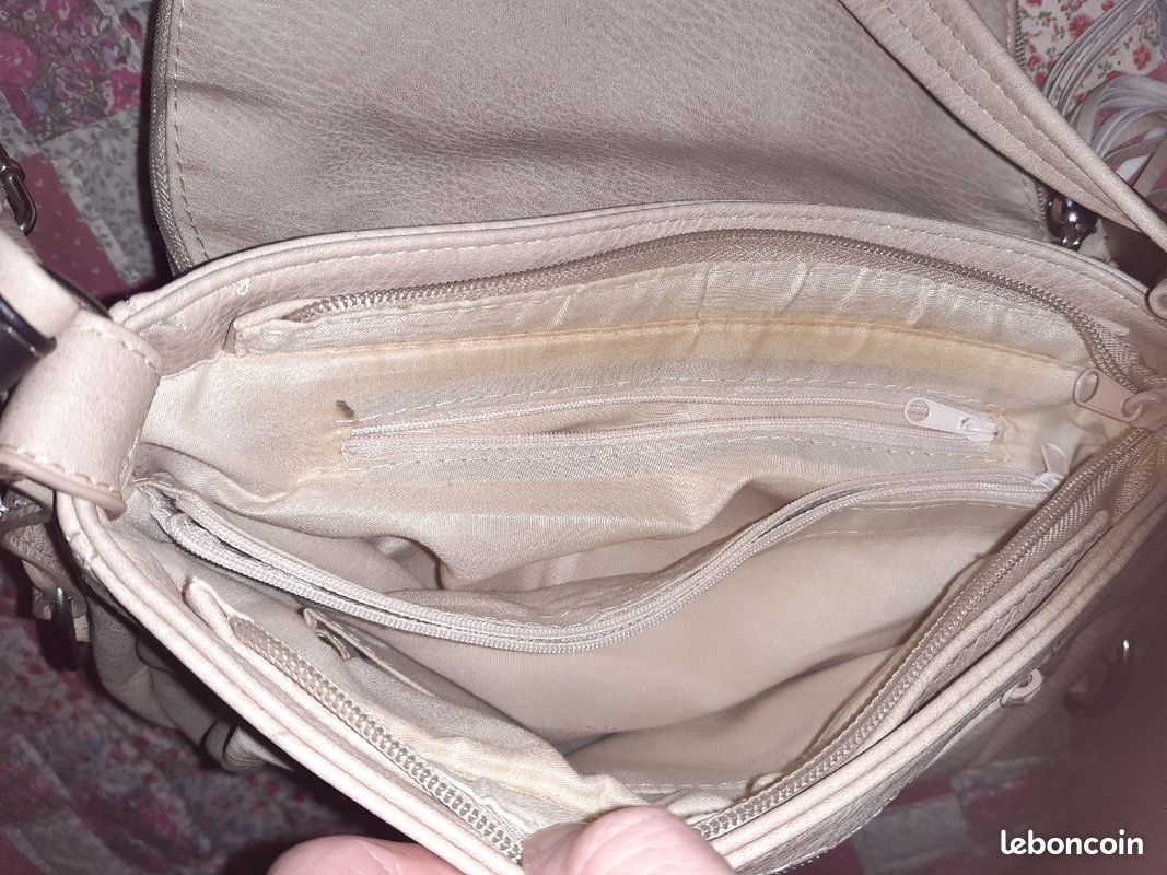Sac besace en cuir beige et marron glacé (image 3)